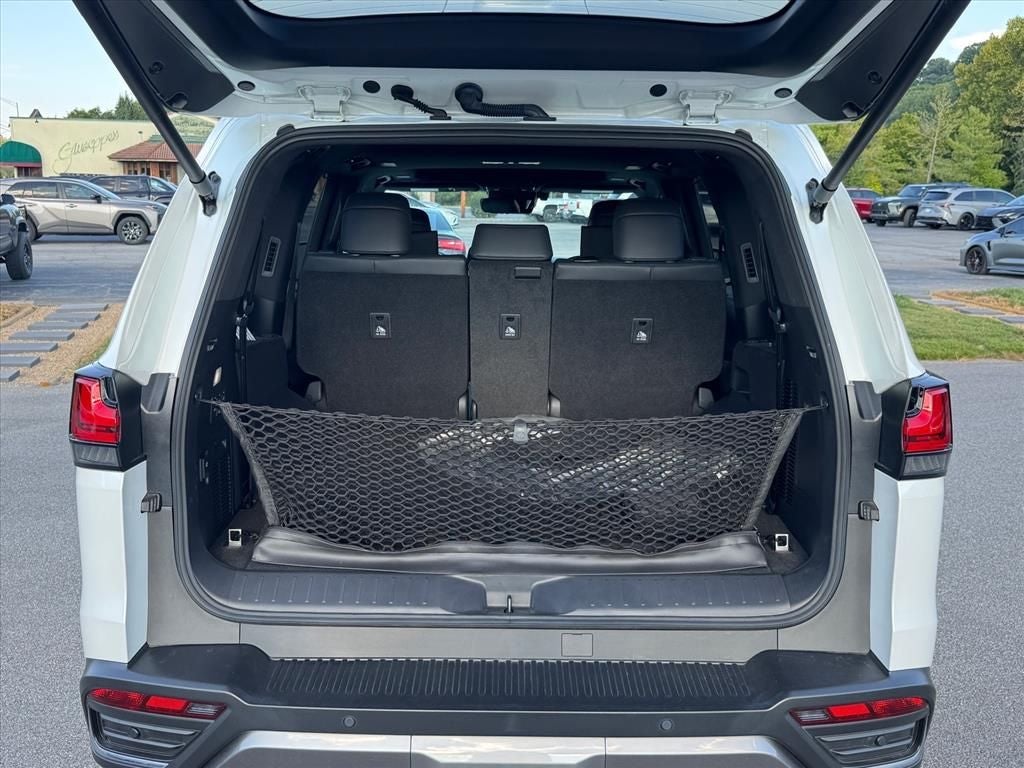 2023 Lexus LX 600 Luxury