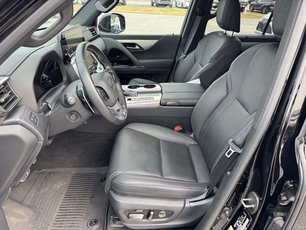 2024 Lexus LX 600 F SPORT