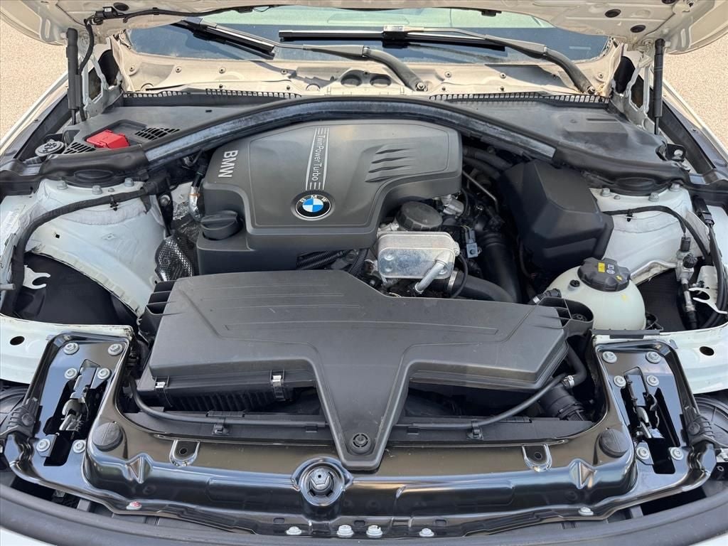 2015 BMW 3 Series 320i