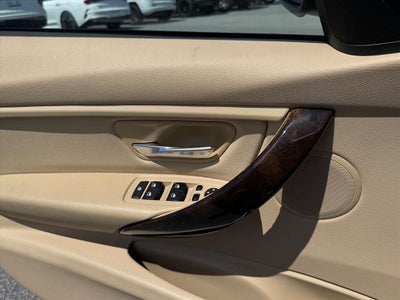 2015 BMW 3 Series 320i