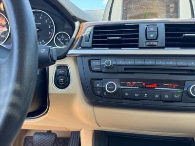 2015 BMW 3 Series 320i
