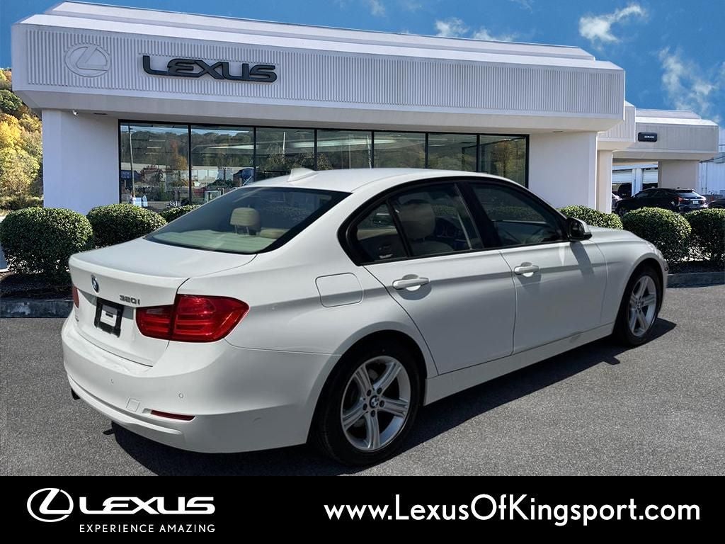 2015 BMW 3 Series 320i