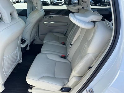 2018 Volvo XC90 T6 Momentum