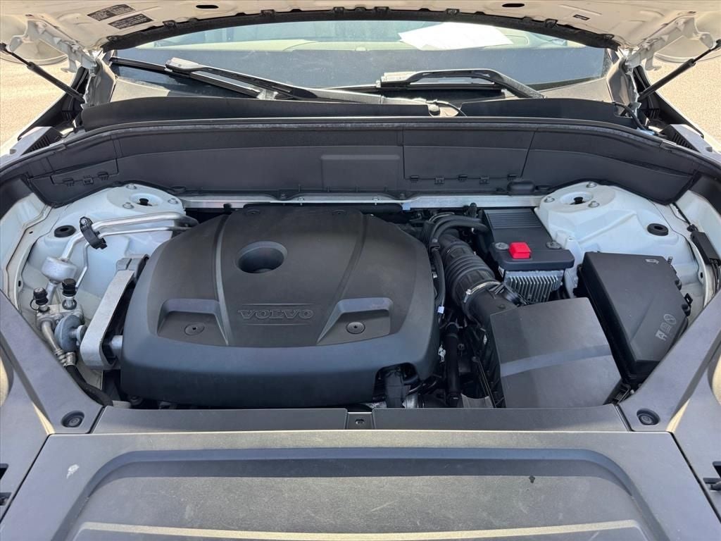 2018 Volvo XC90 T6 Momentum