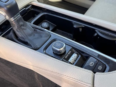2018 Volvo XC90 T6 Momentum