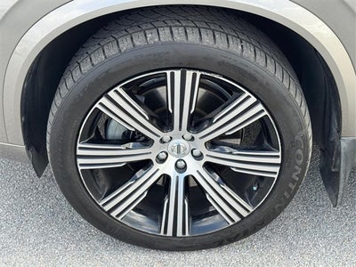 2021 Volvo XC90 Recharge Plug-In Hybrid T8 Inscription 7 Passenger