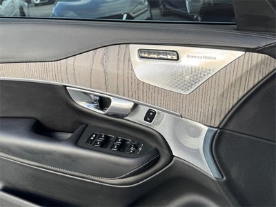 2021 Volvo XC90 Recharge Plug-In Hybrid T8 Inscription 7 Passenger