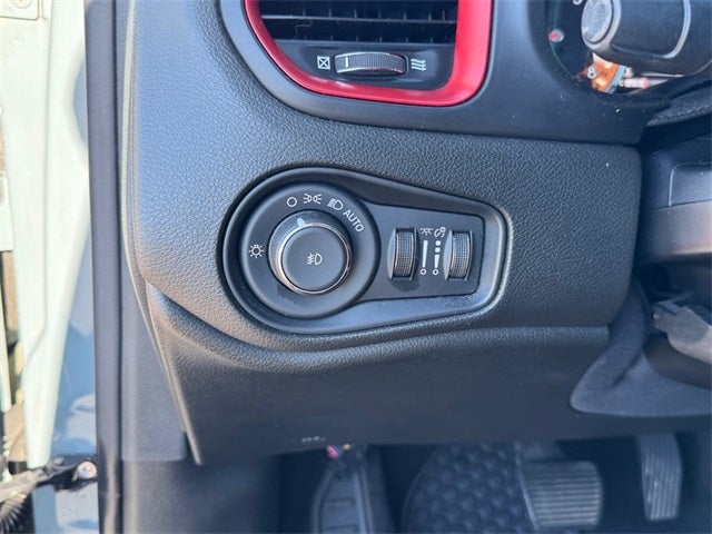 2016 Jeep Renegade Trailhawk